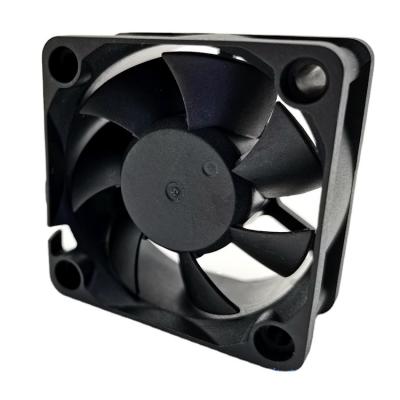 Fã profissional preto sem escova axial original da fonte de alimentação do interruptor do fã do ventilador de refrigeração da C.C. 50*50*25 5v/12v