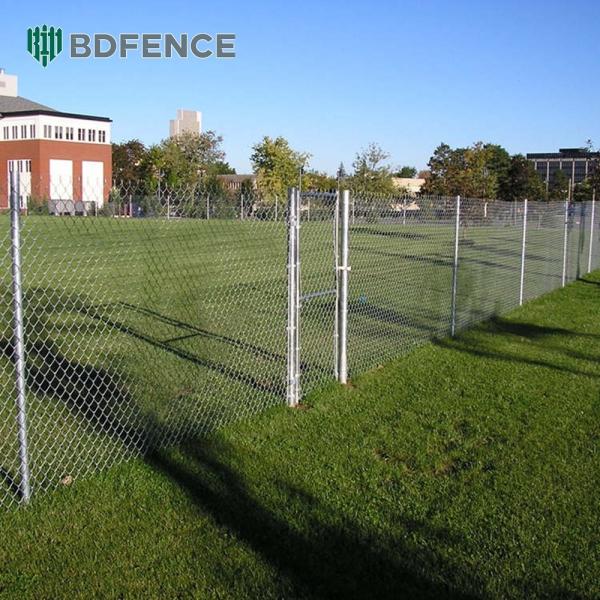 Community Farm Chain Link Fence Auto-Watering