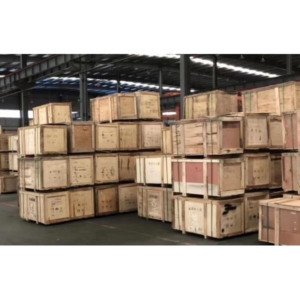 1601Z56-130 4936134 Heavy Truck Parts Steel Clutch Plate and Disc for Dongfeng Truck