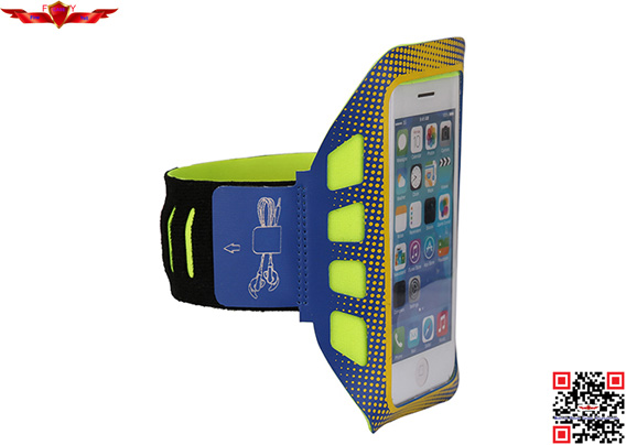 New Outdoor Sports Arm Pouch Case For Iphone 100% Qualify Brand New With Gift Box