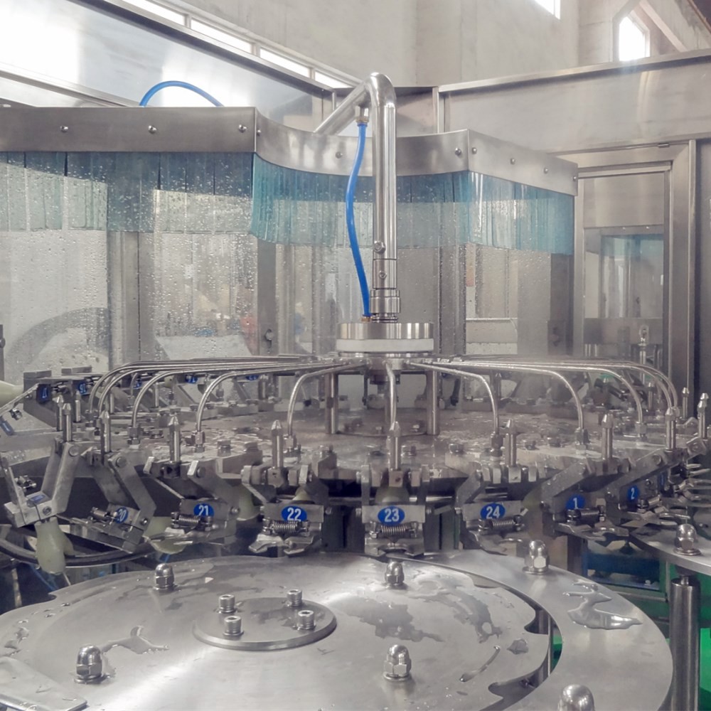 Машина завалки бутылки нержавеющей стали автоматическая с дуть бутылки ЛЮБИМЦА