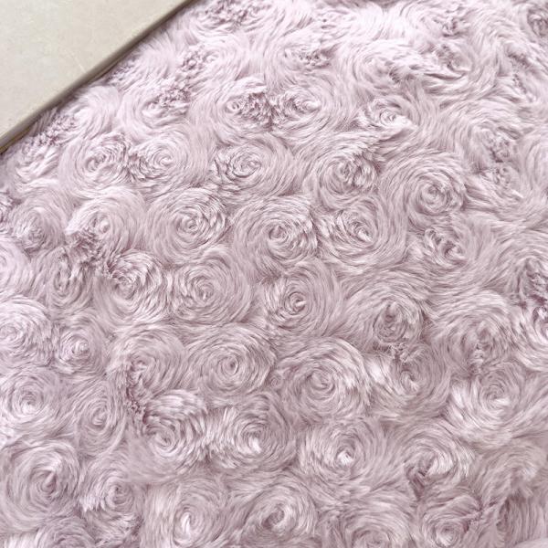 2023 Hot Lace Rose Rabbit Plush Four-Piece Set Comforter Set with Solid Pattern Type