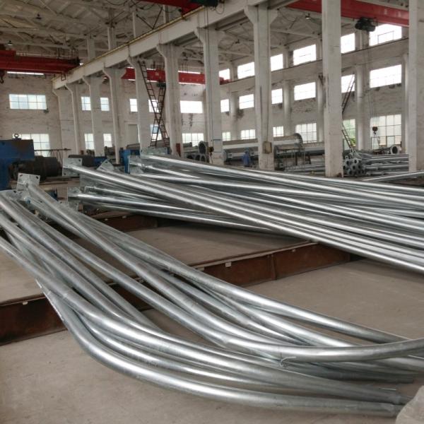 Curved End Steel Lighting Pole Single Arm 12M Grade50 Galvanized Light Post