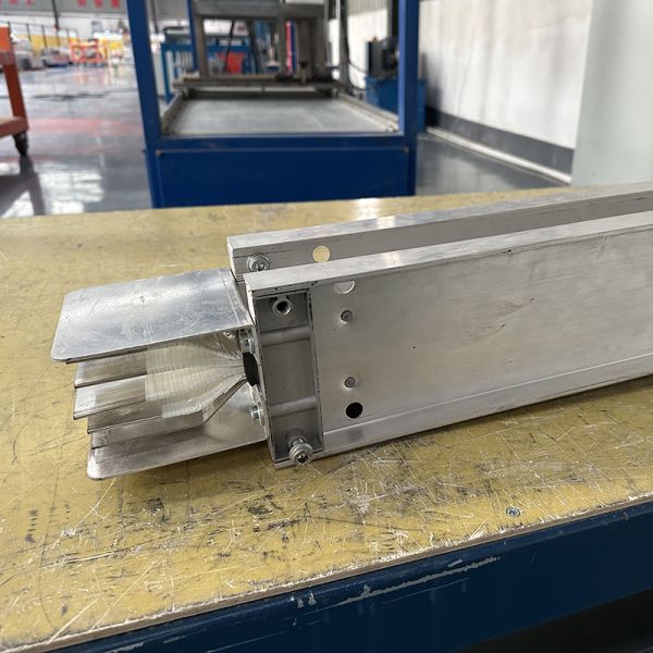 Gaine de bus électrique sandwich premium, taille personnalisable