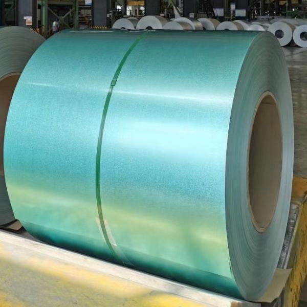 0.40×910 AZ70 Aciers aluzinés AFP Coils d'acier galvalume utilisés pour les carreaux de toits métalliques revêtus de pierre