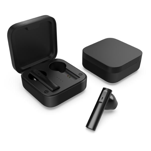 Wireless Charging Case Sweat Resistant Earphones With Microphone Waterproof Bluetooth Headset