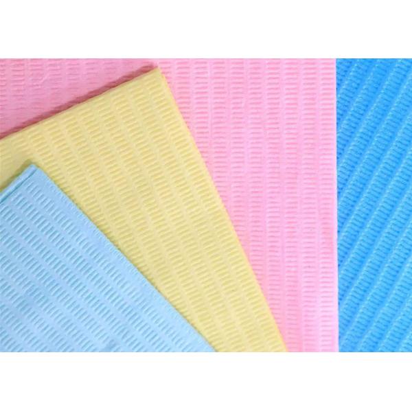 Медицинские устранимые зубоврачебные Бибс делают пациента водостойким для ортодонтического