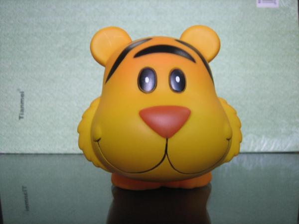 Cute Plastic Tiger Money Kids Piggy Banks 13.5cm Length X 10cm Height X 10cm Width