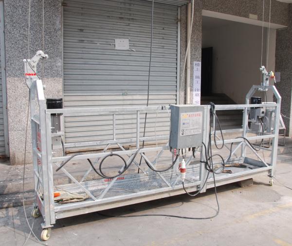 Large Capacity Aerial Work Platform ZLP 500 Concrete Lift Scaffolding For Cleaning