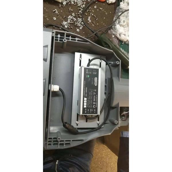 Ergonomics Outdoor Street Lamp Five Years Warrenty Uniformed Color Lighting