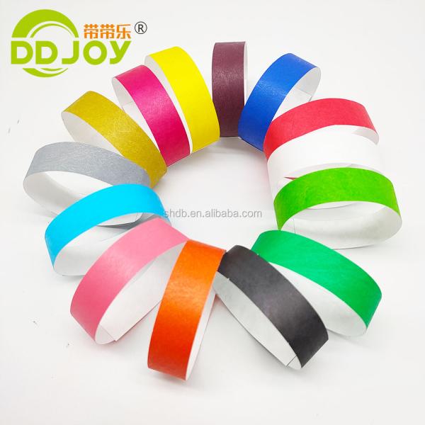 Bulk Sales Custom Tyvek Wristband with Varnishing Finish and Label Custom Paper Printing