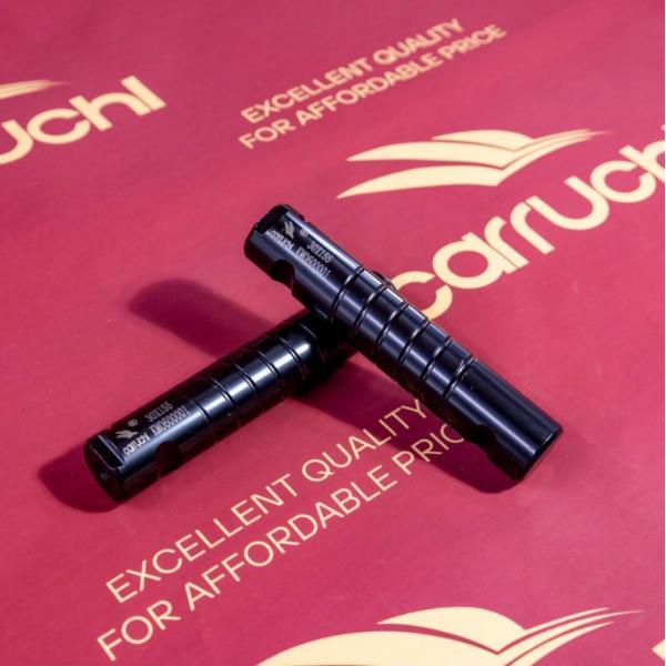 Wg9100520065 Carruchi Truck Parts Front Leaf Spring Pin for Sinotruk HOWO Shacman