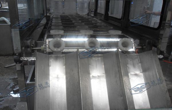 Automatic 3 In 1 Water Filling Machine With 5 Gallon Plastic Bottle