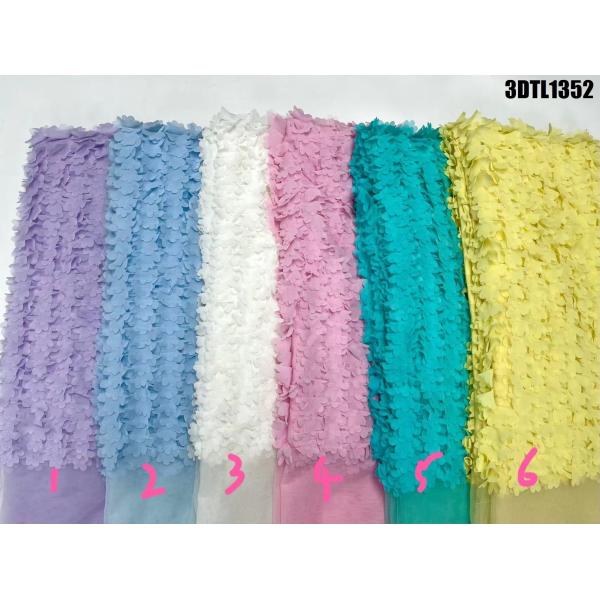 Supoo Luxurious 3D Flowers Lace Embroidery Fabric for Ghana/Senegal Dress Water Soluble