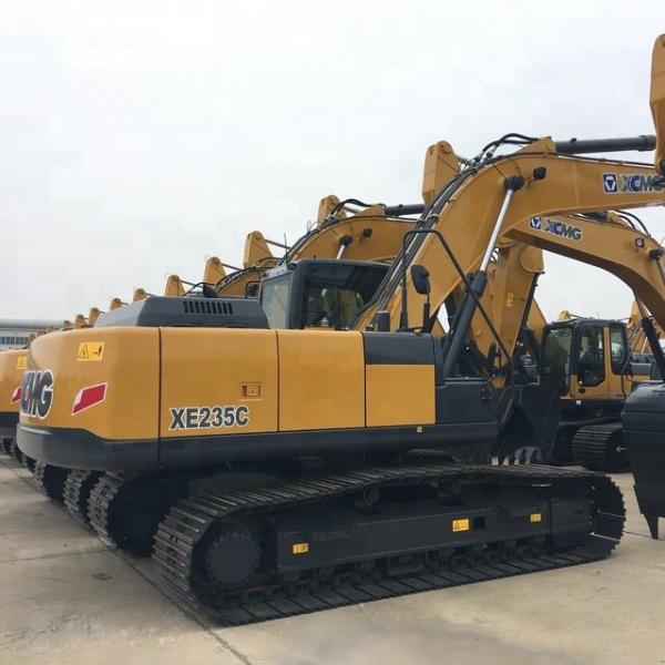 XCMG XE235C Hydraulic Crawler Excavator 23 Ton With 1 M3 Bucket Capacity