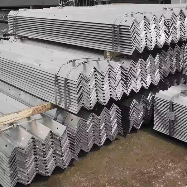 Hot Rolled Mild Steel Grade Q195-Q420 Series Carbon Steel Angles Bar for Brackets Prime