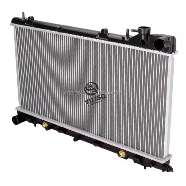 Le véhicule est équipé d'un radiateur en aluminium en plastique.
