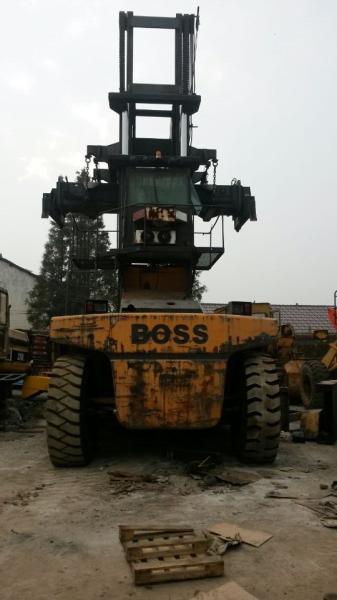boss used forklift 42ton for sale