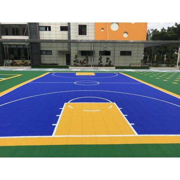 Наружные корты Красные ПП плитки Спортивный пол толщина 15 мм с картонной упаковкой