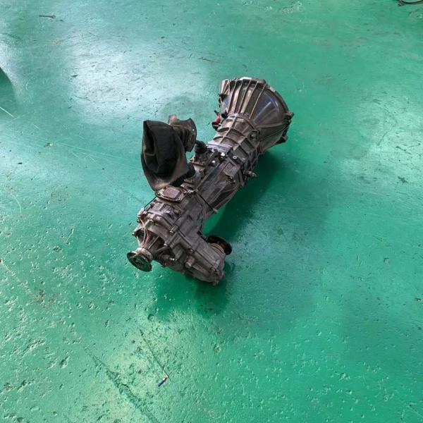 2024 3 L 4x4 Usado Toyota Prado Caja de cambios para camioneta ISUZU HVR Compatible