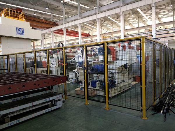 Automatic Punch NC Servo Feeder Equipment For Aluminum Alloy Parts Processing
