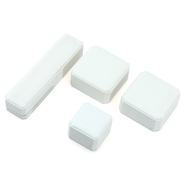 Boîte de rangement de bijoux Hanhong pour boucles d'oreilles Bracelet en cuir blanc 10*10*5cm