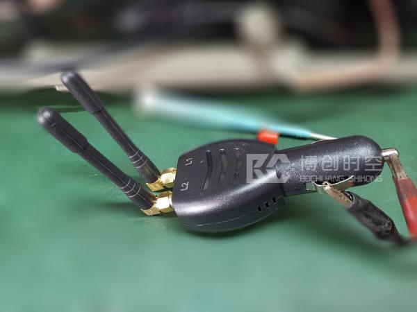 Vehicled GPS jammer + Beidou signal jammer Vehicled cigarette lighter 12V - 24V power supply to prevent positioning and