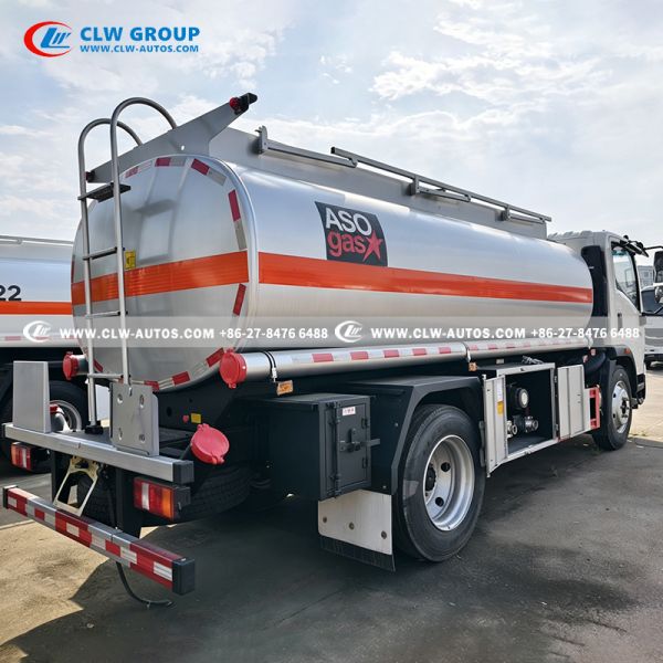 HOWO 10,000L Mobile Refueling Truck Aluminum Alloy Fuel Tanker Truck With Flow Meter