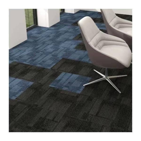 Canton PP / Nylon waterproof fireproof carpet tiles from with Animal Print