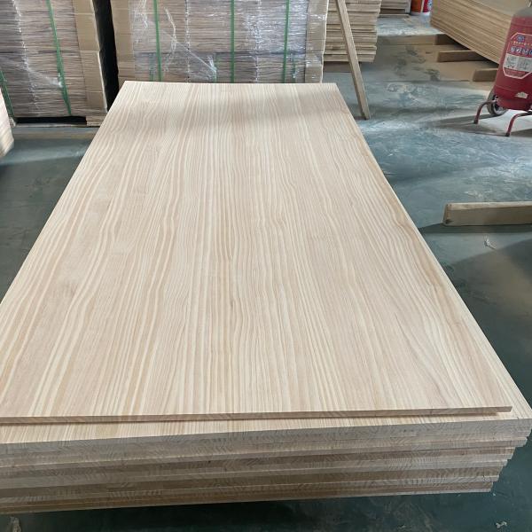 Painel de mobília de madeira maciça para a casa Densidade 280-300 kg / m2 e tamanho personalizado