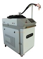 Machine de nettoyage laser portable continue 1500W / 2000W pour éliminer la rouille