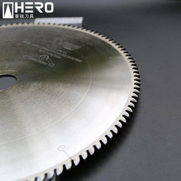 Multifunctional Tct Circular Saw Blade , Sheet Metal Circular Saw Blade Bur Free