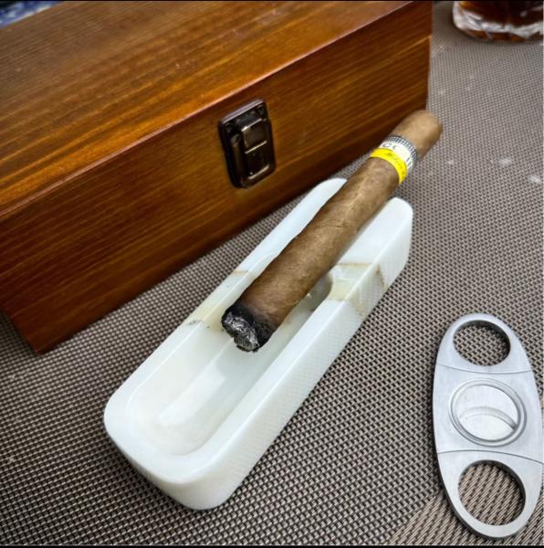 Arabescato Corchia White Marble Ashtray Italian Luxury For Home Decoration