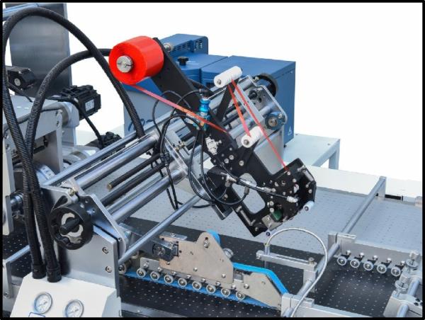 Automatic Double Sided Tape Machine With Multi Head Feature