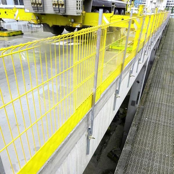 Galvanized And Pvc Coated 6/5/6 Double Wire Fence Horizontal