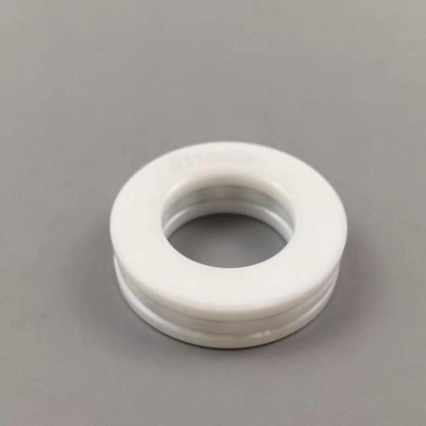 Gaiola cerâmica da bola PTFE das raças Si3N4 do rolamento de pressão ZrO2 51104