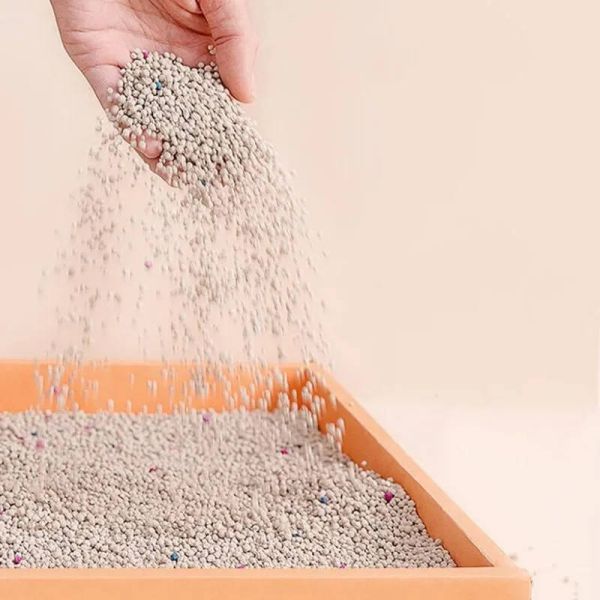 Dust Free Bentonite Cat Litter Natural Mineral Formula with Powerful Odor Lock Control