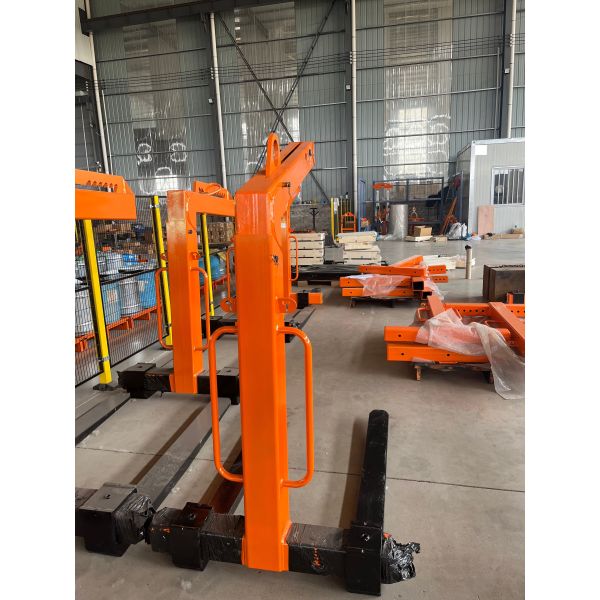 3-Ton Capacity CE Certified Self-Balancing Pallet Hook with Adjustable Forks for Truck-Mounted Cranes