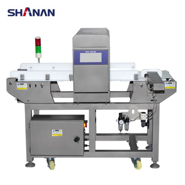 High Precision Conveyor Type Metal Detector Meat Candy Dessert Metal Detector Sensitivity Food Industry