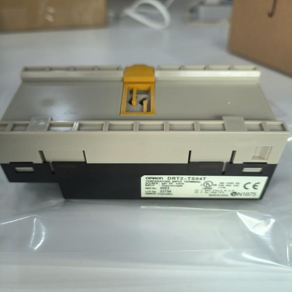 Omron DRT2-TS04T 24VDC DeviceNet Slave I/O analógico y terminal de entrada de temperatura remoto