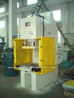 Machine hydraulique de presse du C 125T de tôle du lecteur 2mm de PLC avec la table de travail de 800mm
