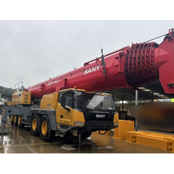 Heavy Lift Specialist: Brand New Condition 2024 SANY STC2000C8-8 - The Ultimate Solution for Complex Lifting Challenges