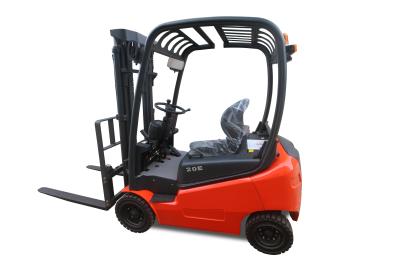 CPD20E 2t Logistics Forklift Transporting Heavy Machinery