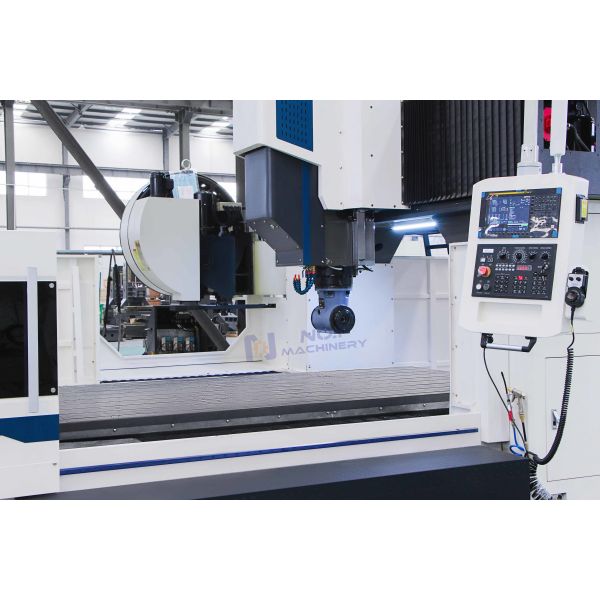 CNC Gantry Machining Center GMC4220 High Precision 3 Axis Milling Machine With GSK System