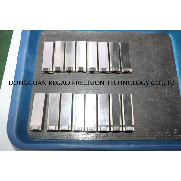 8407 вставок для инжекционного метода литья, точности прессформы 0.003mm части автомобиля