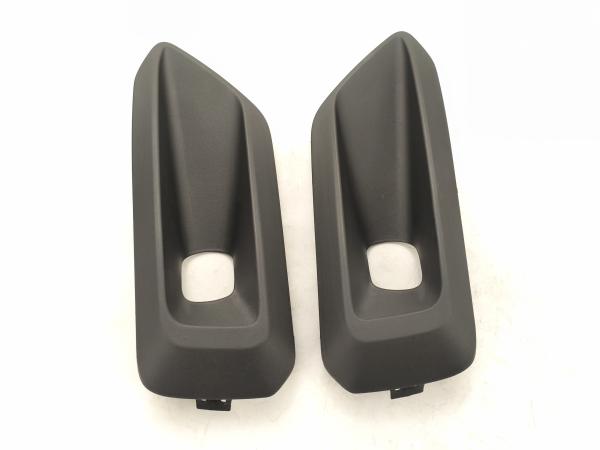 OE 31449343 31449344 Front Bumper Left / Right Fog Lamp Cover Left Fog Light Grille Cover For VOLVO