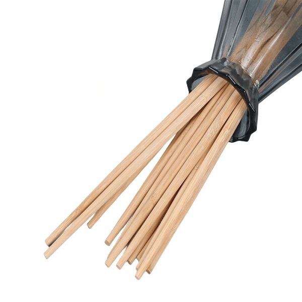 Custom Logo Bamboo Disposable Round Chopsticks for Household/Restaurant/Hotel Dining Experience