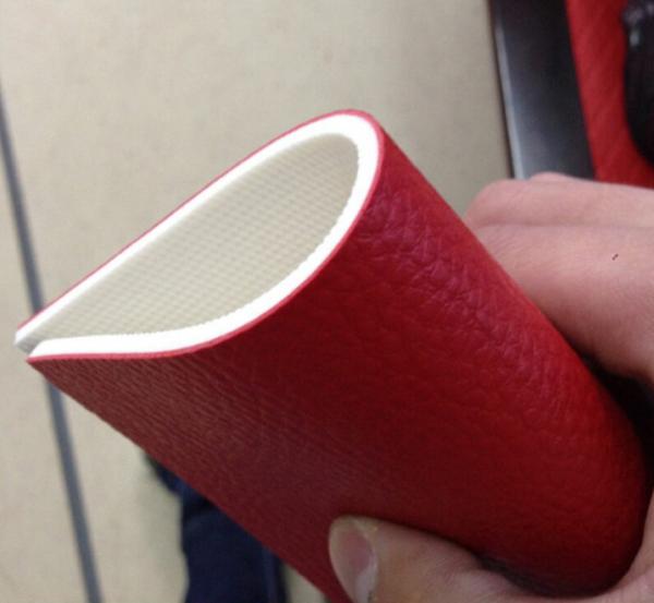 Red Waterproof PVC Vinyl Sports Flooring Anti Bacterial Basketball Venues