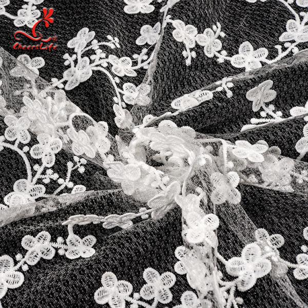 Laço floral bordado poliéster 100% de Bussy da tela do laço para o vestido de casamento com rede suíça