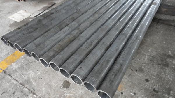 Tubulação de aço da precisão da laminagem a quente DIN2391 E355 10# 20# 35# da espessura de ASTM 2mm para o cilindro do ar